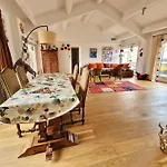Prado Spacious And Sunny Loft In Marseille