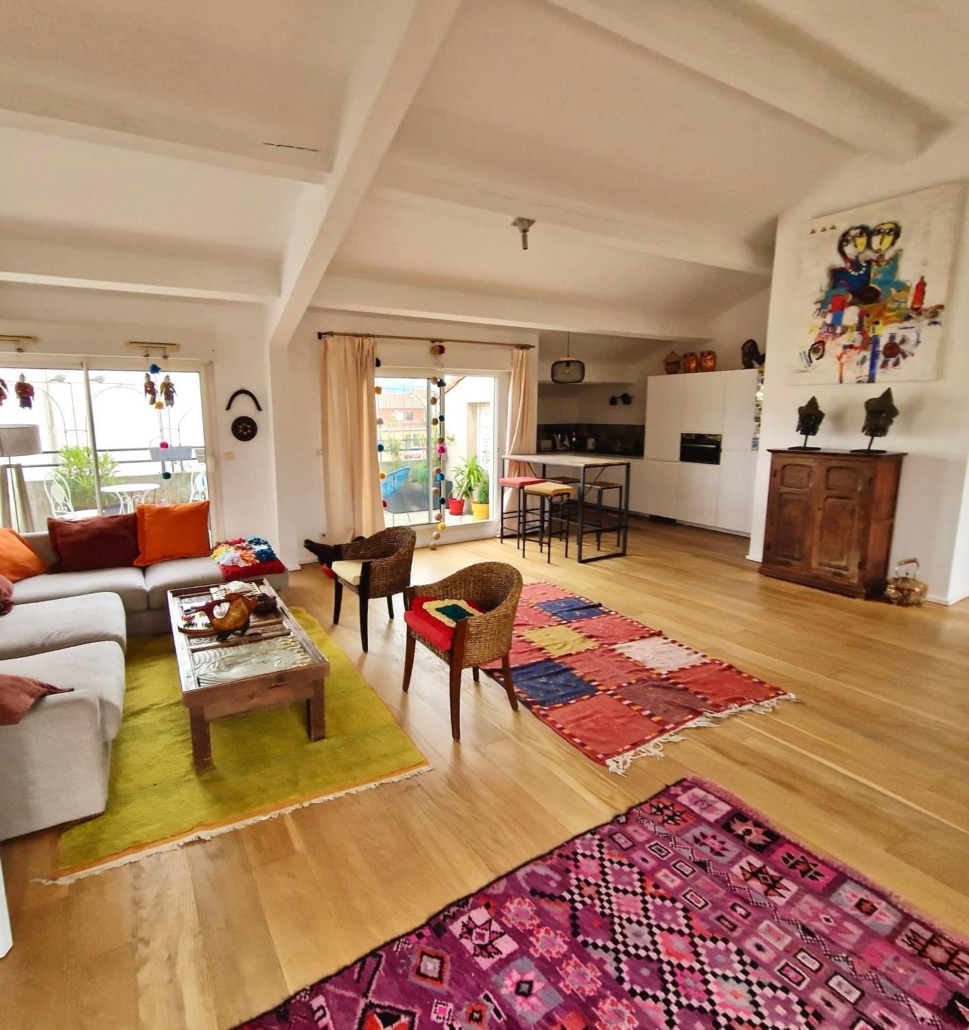 Prado Spacious And Sunny Loft In * Marseilles