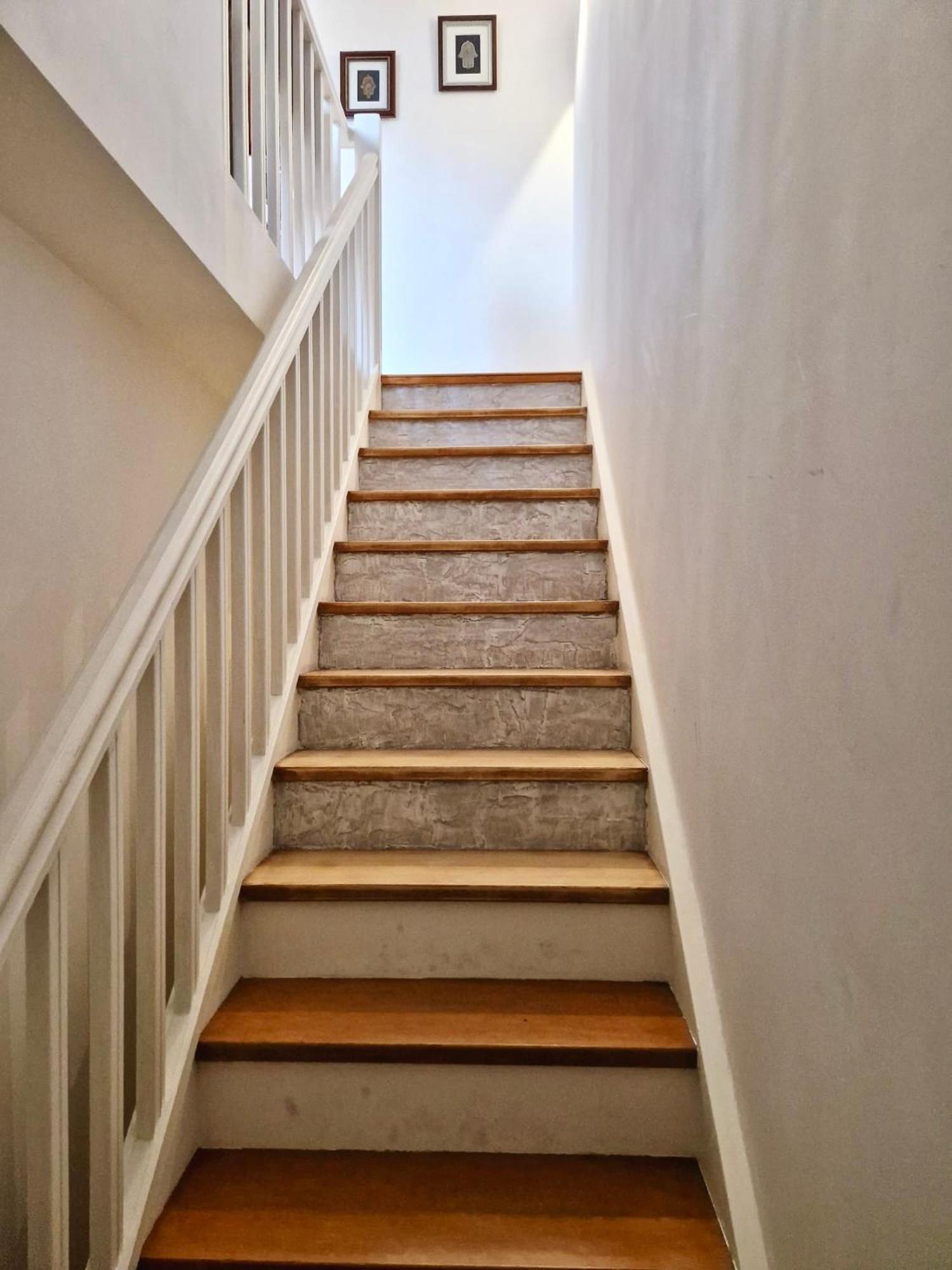 Prado Spacious And Sunny Loft In Apartment *