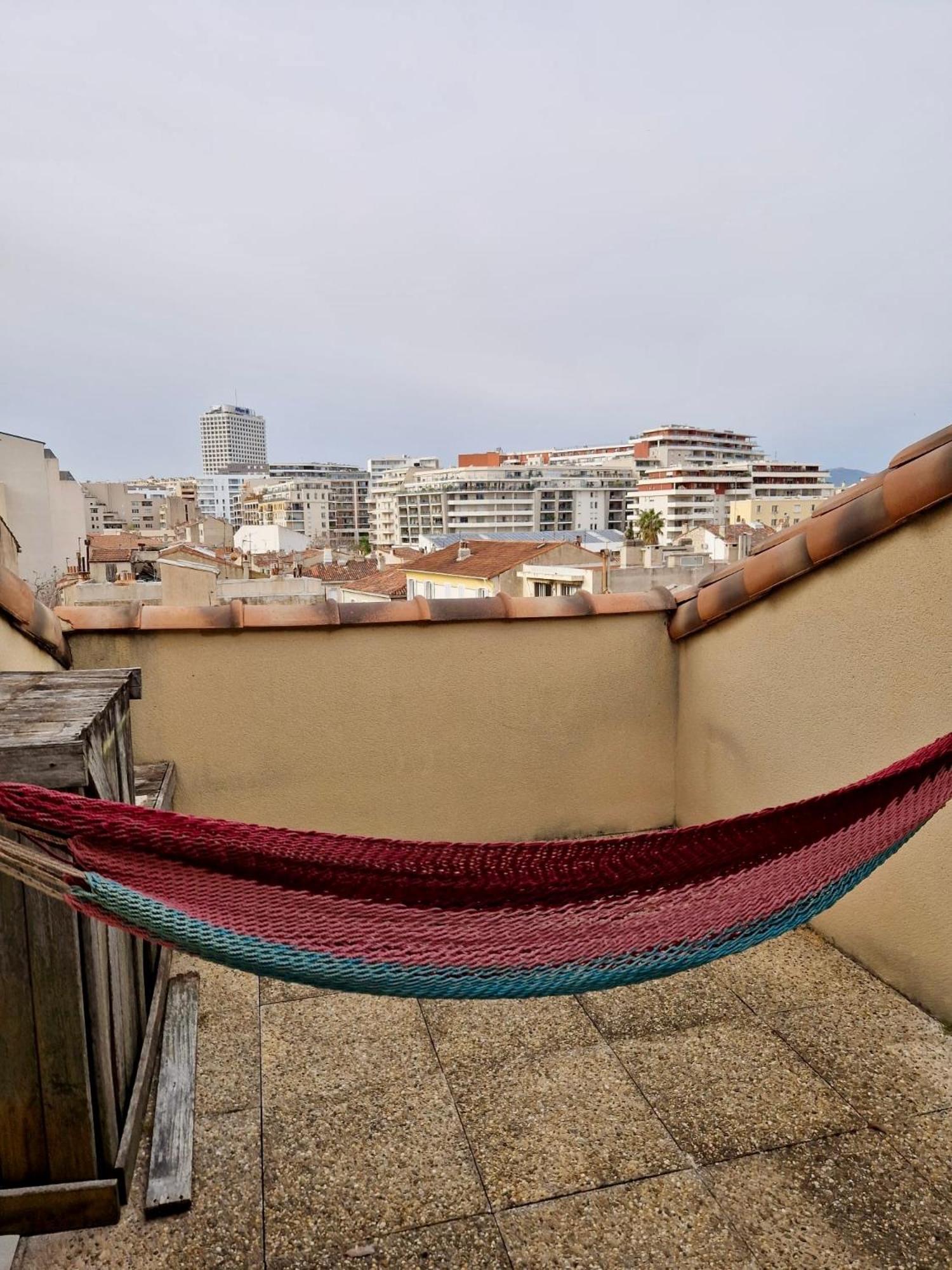 Prado Spacious And Sunny Loft In * Marseilles